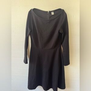 Elegant Black Long Sleeve Dress